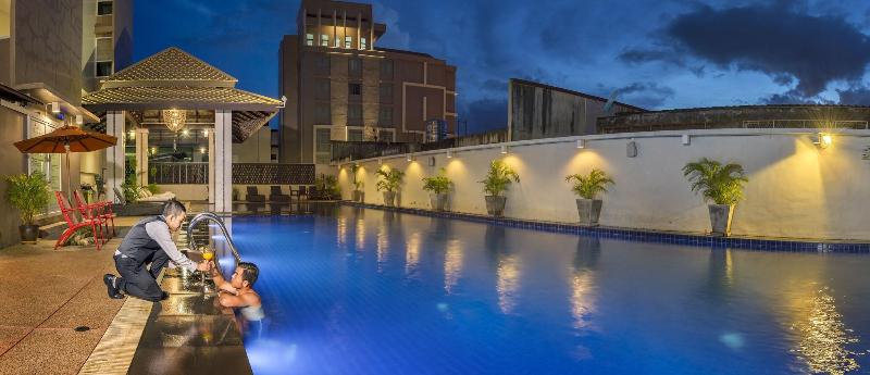 Buri Sriphu Hotel & Convention Centre - Havuz