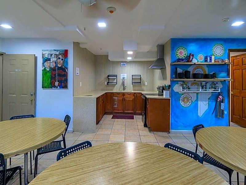 Ny Moore Hostel - Genel