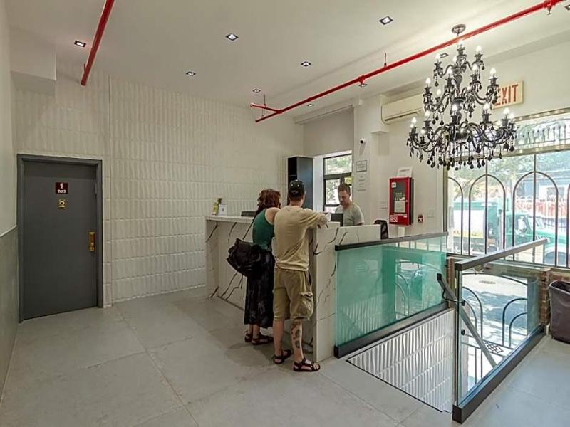 Ny Moore Hostel - Genel