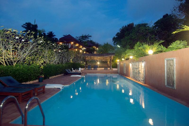 Baan Taranya Resort - Plaj