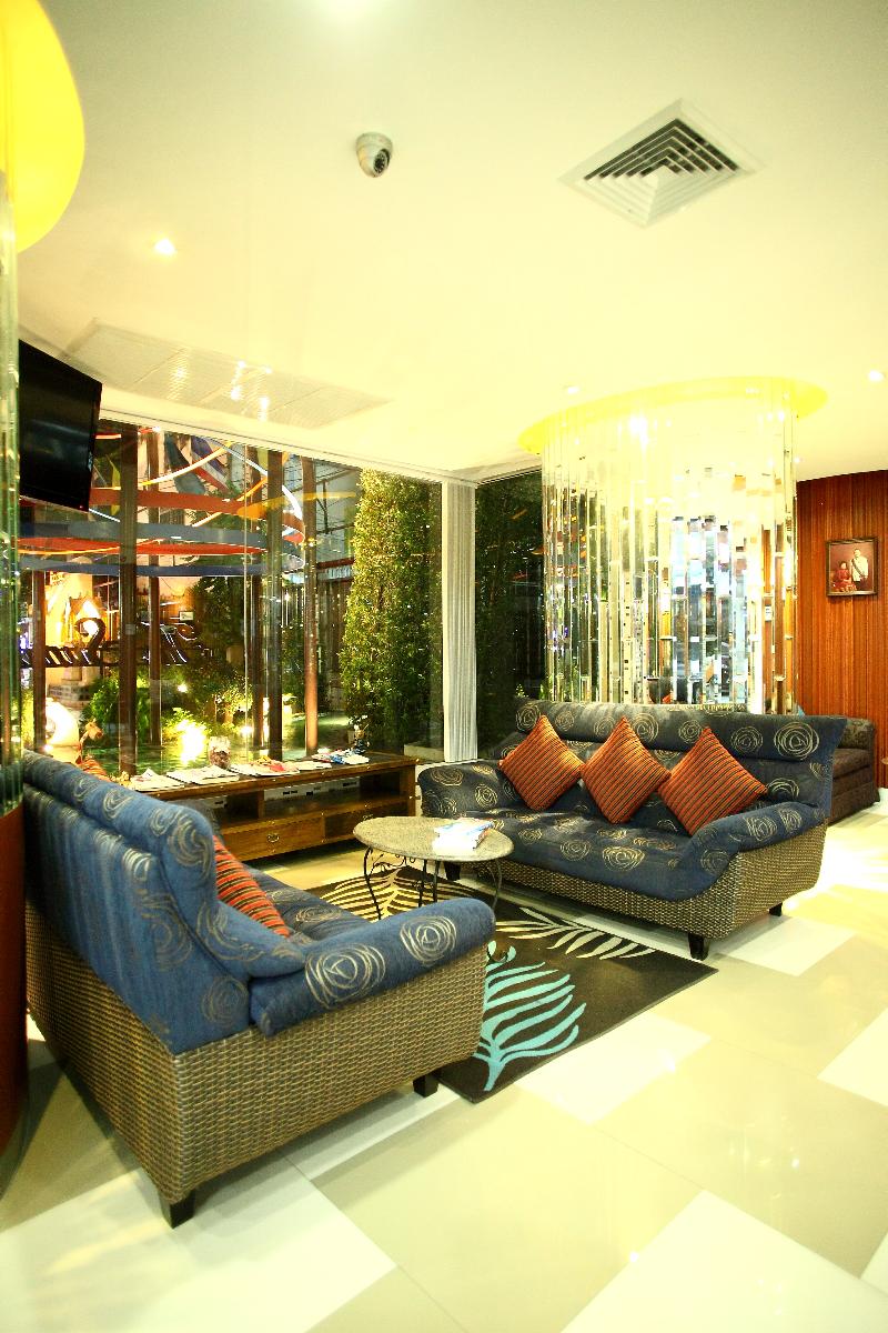 The Sunreno Serviced Apartment - Lobi