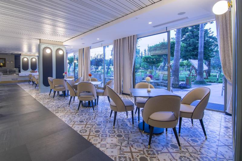 Fame Residence Goynuk - Lobi