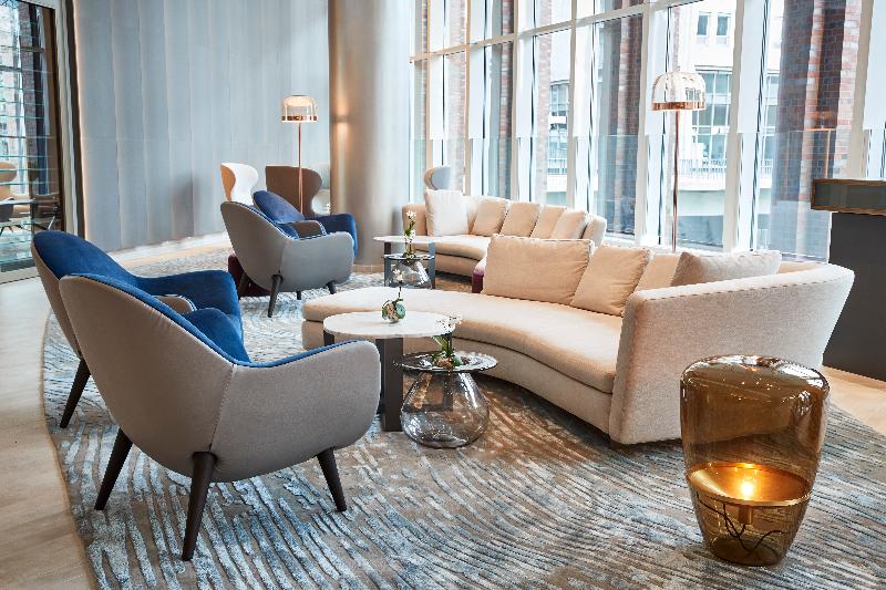 Steigenberger Hotel Hamburg - Lobi