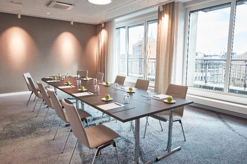 Steigenberger Hotel Hamburg - Toplantı