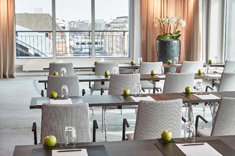 Steigenberger Hotel Hamburg - Toplantı