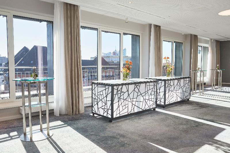 Steigenberger Hotel Hamburg - Toplantı