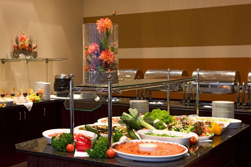 IntercityHotel Hamburg Hauptbahnhof - Restoran