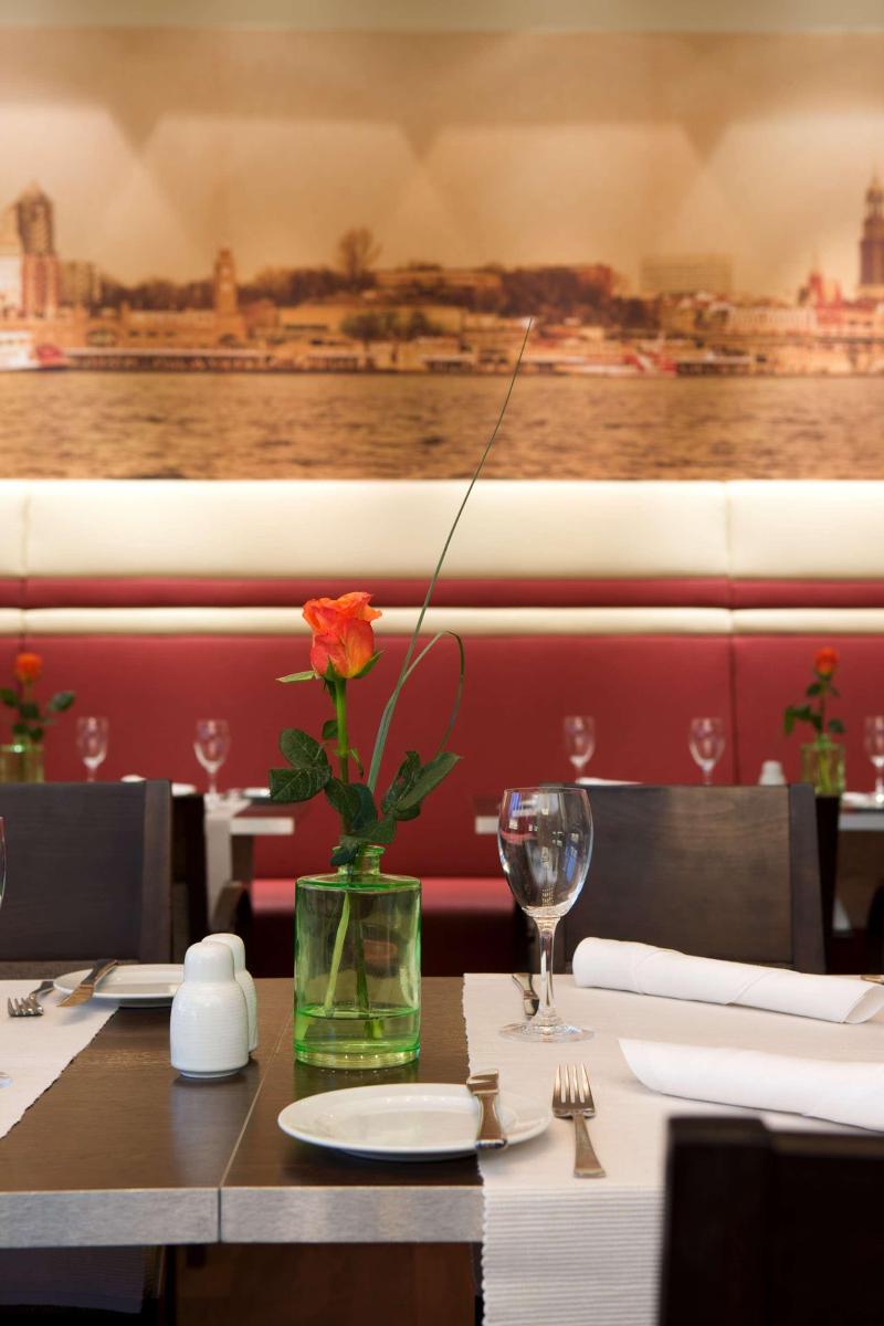 IntercityHotel Hamburg Hauptbahnhof - Restoran