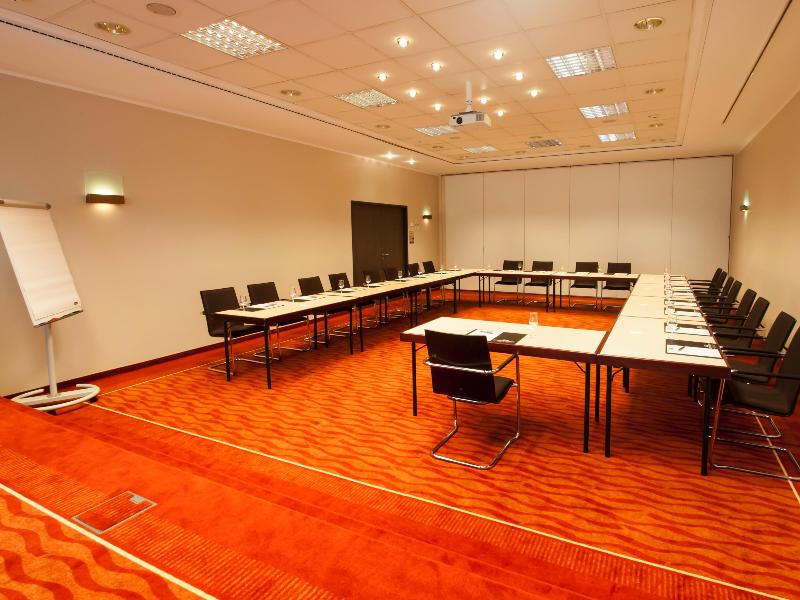Steigenberger Hotel Dortmund - Toplantı