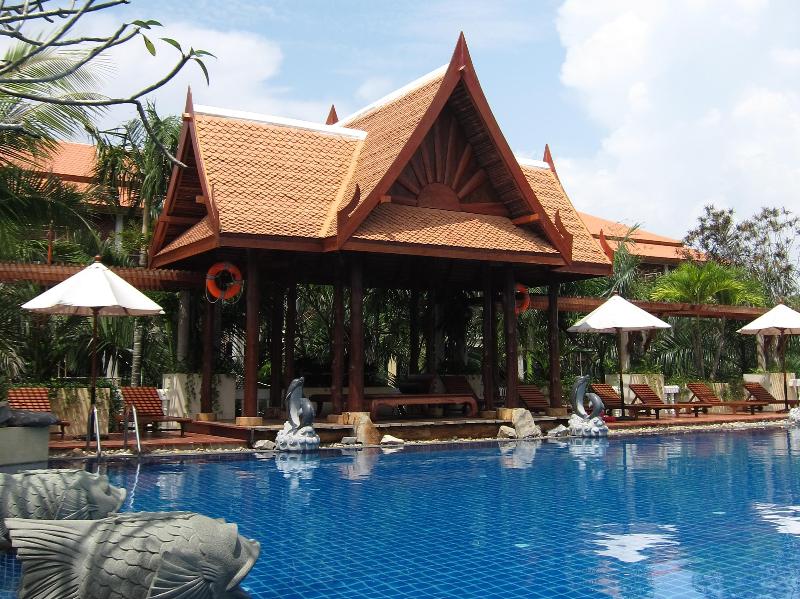 Mae Pim Resort Hotel - Havuz