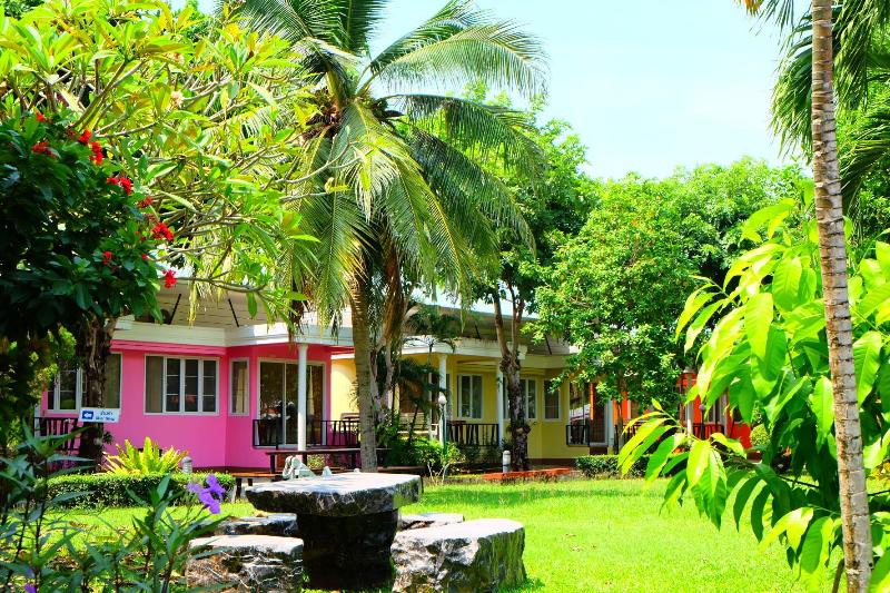 New Travel Beach Resort - Genel