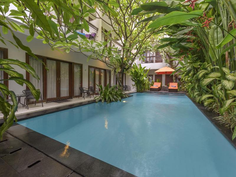 The Pavilion Hotel Kuta - Havuz