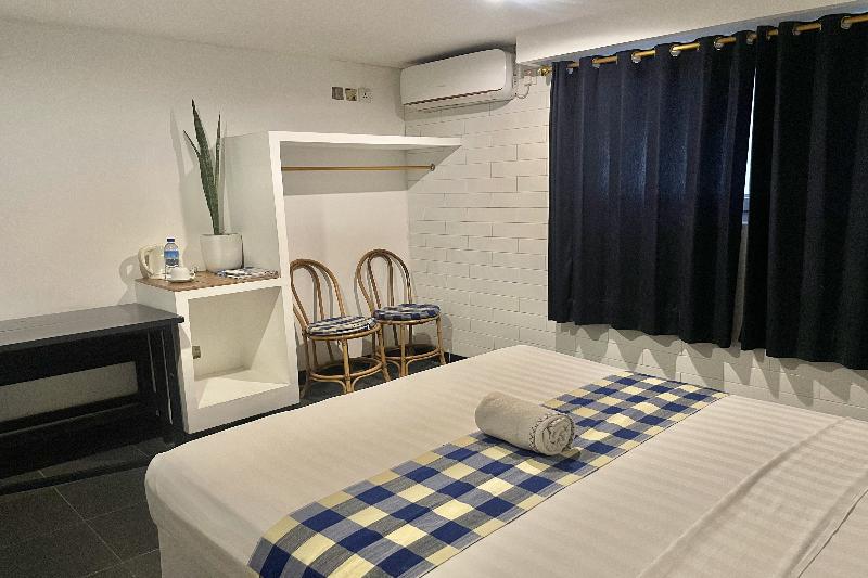 Taman Unique Hotel Senggigi by ZUZU - Oda