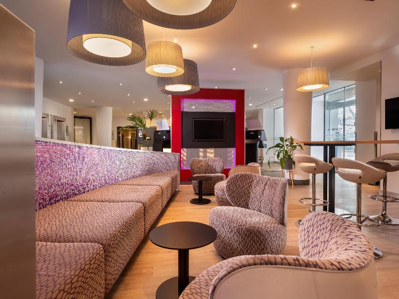 IntercityHotel Frankfurt Airport Terminal 3 - Lobi