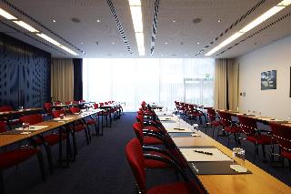 IntercityHotel Frankfurt Airport Terminal 3 fotoÄŸrafÄ±