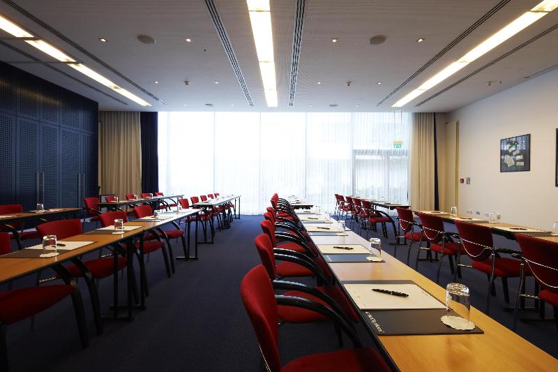 IntercityHotel Frankfurt Airport Terminal 3 - Toplantı