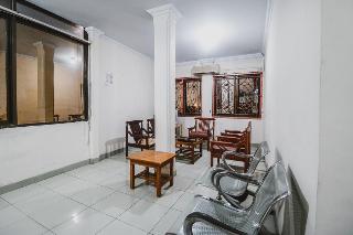 Formerly Reddoorz Plus Near Wtc Batanghari Mall fotoÄŸrafÄ±