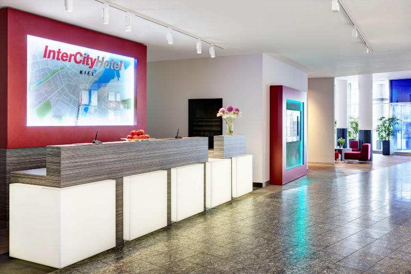 IntercityHotel Kiel - Lobi