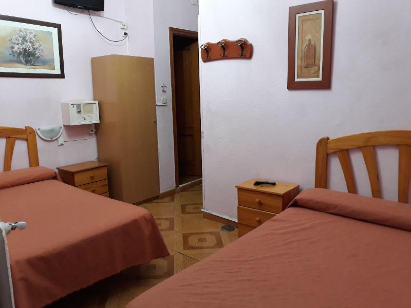 Hostal Fuentesol - Oda