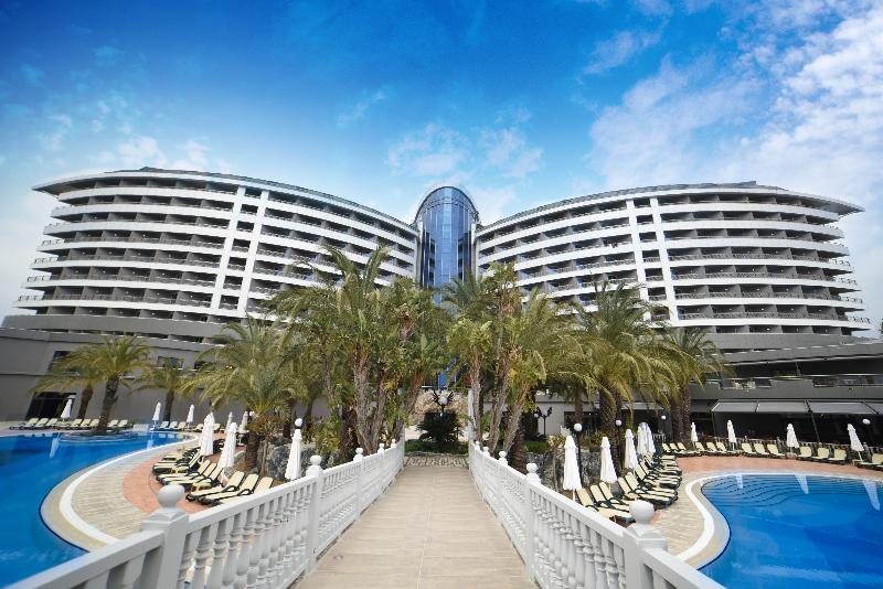 Royal Wings Hotel - Genel