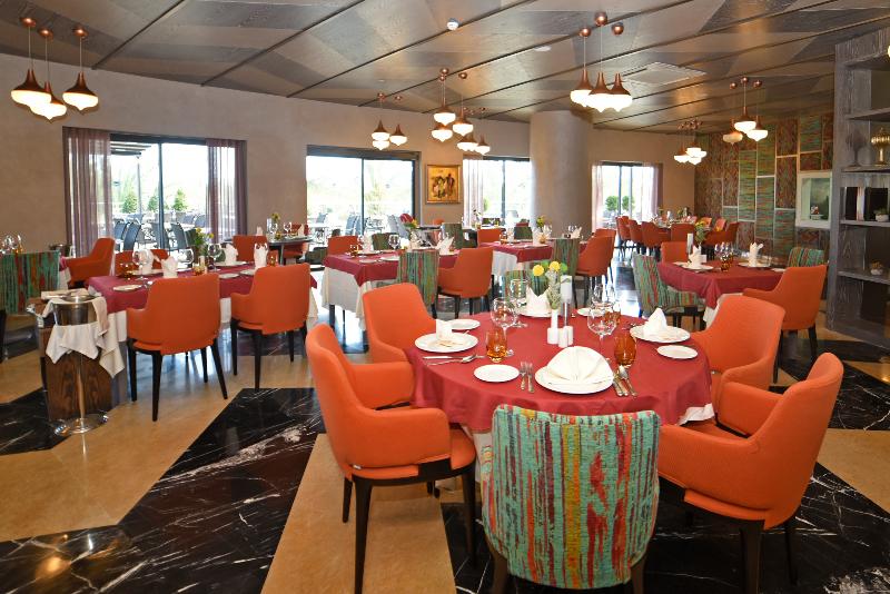 Royal Wings Hotel - Restoran