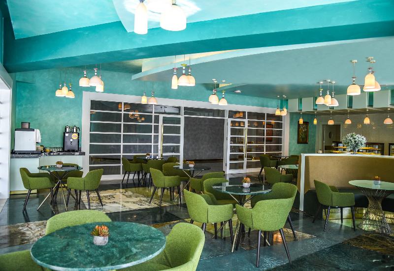 Royal Wings Hotel - Restoran