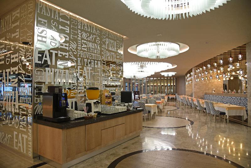 Royal Wings Hotel - Restoran