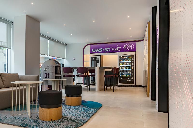 Yotel Porto - Lobi