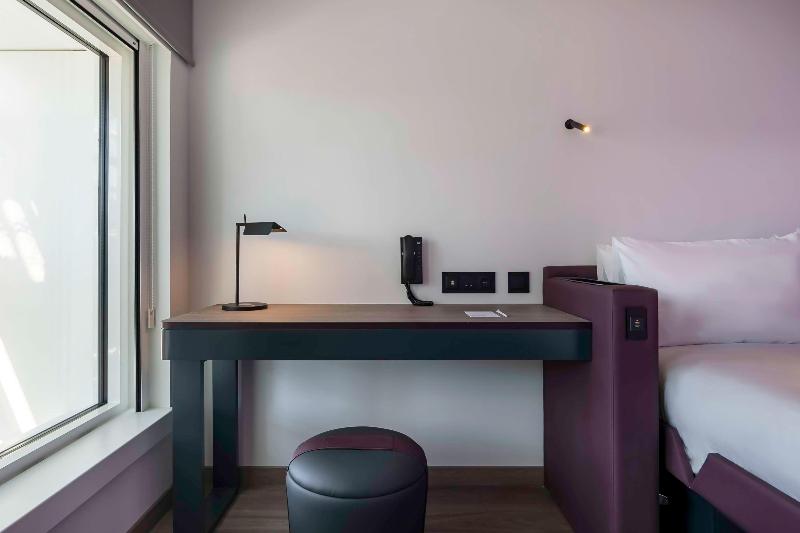 Yotel Porto - Oda