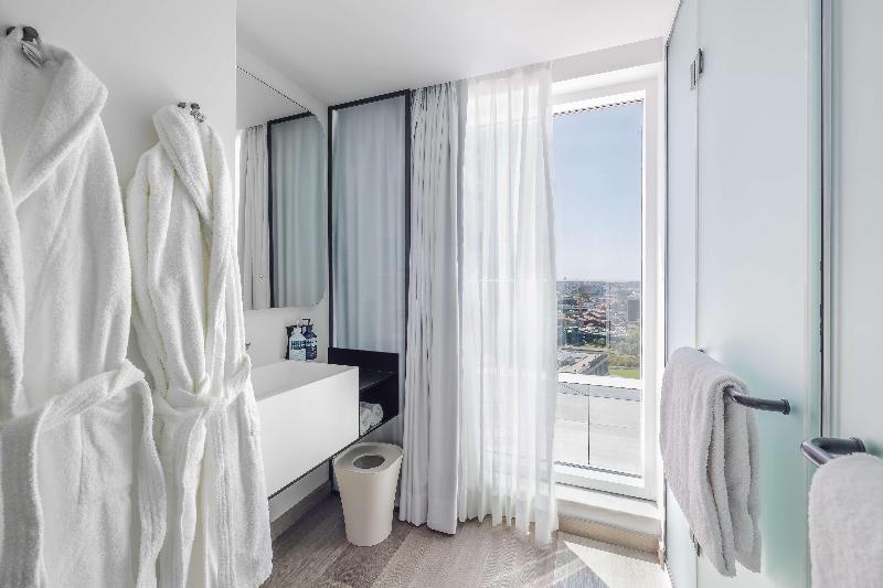 Yotel Porto - Oda