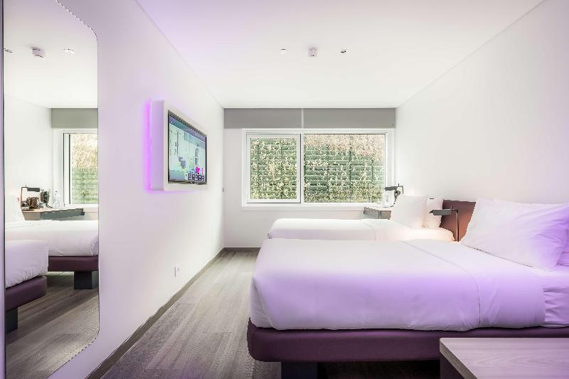 Yotel Porto - Oda