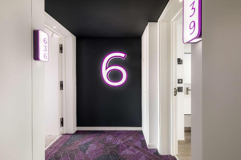 Yotel Porto - Oda
