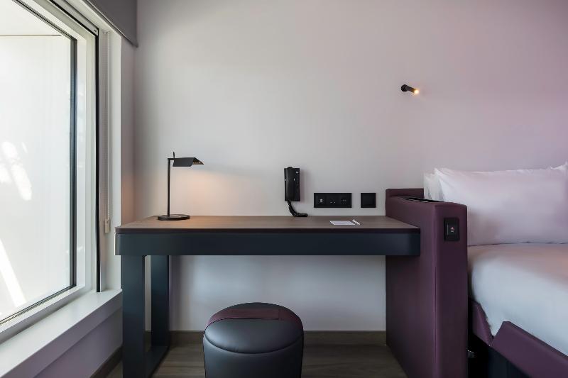 Yotel Porto - Oda