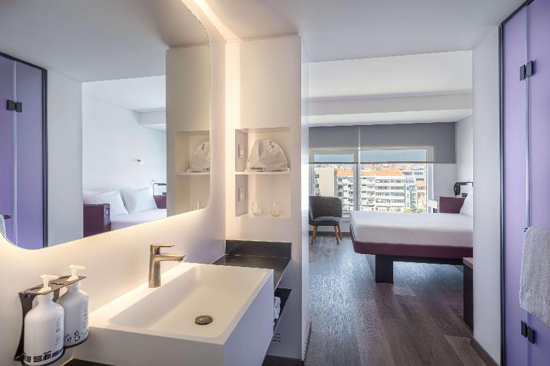 Yotel Porto - Oda