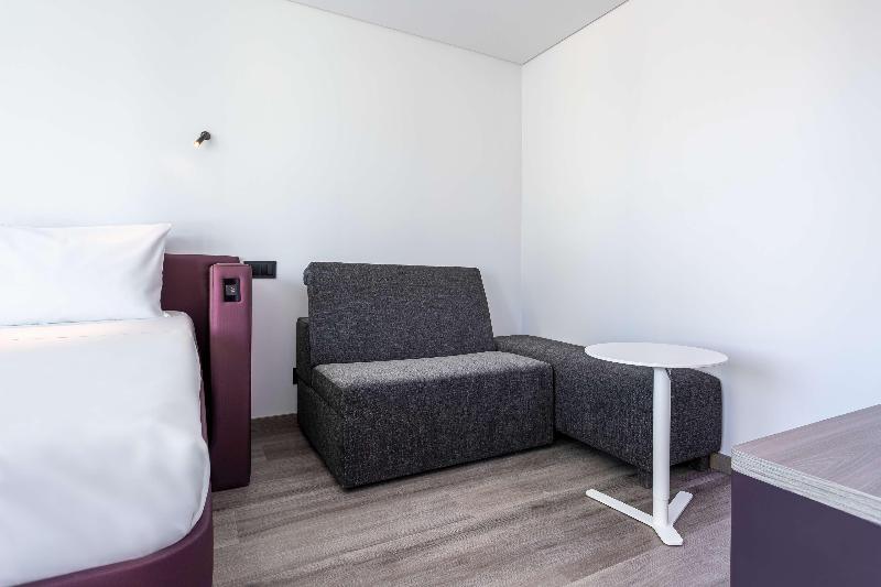Yotel Porto - Oda