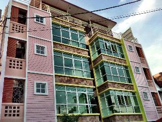 Ladda Place otel fotoğrafı