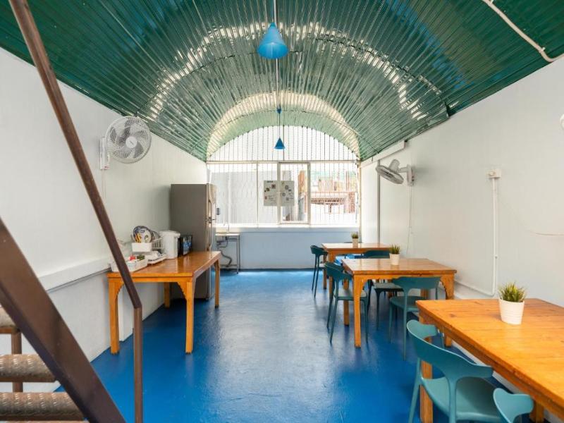 Arawana Hostel Silom - Restoran