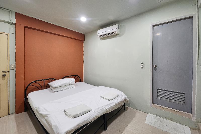 Freesia Saladaeng Silom Apartments - Oda