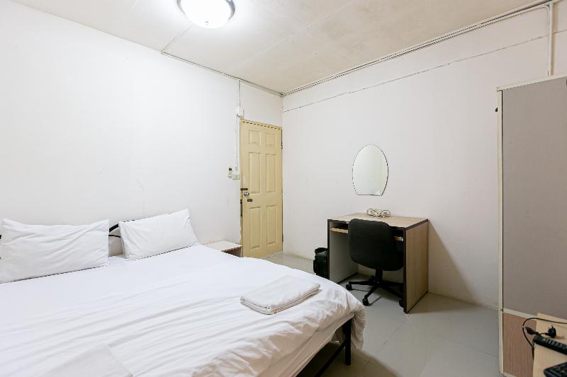 Freesia Saladaeng Silom Apartments - Oda