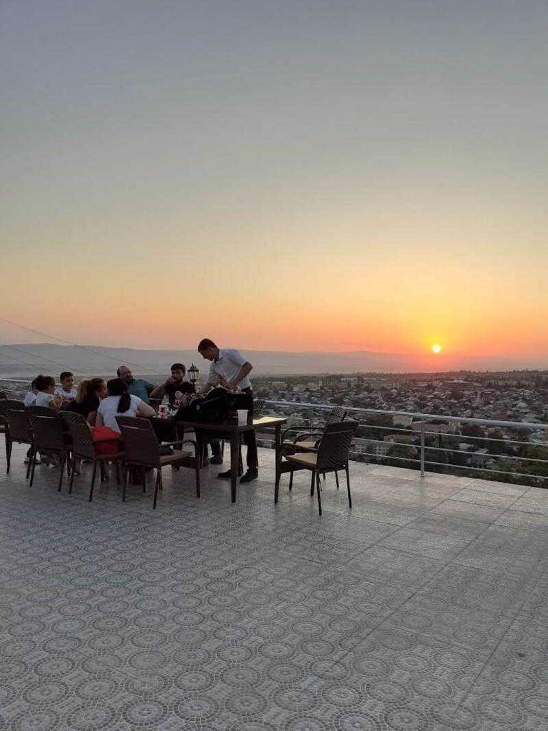 Ruma Qala Hotel - Teras