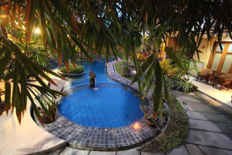 Sanur Seaview Hotel - Havuz