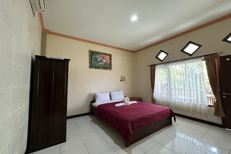 Taxa Raya Guest House by ZUZU - Genel