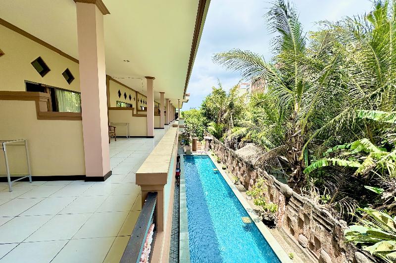 Taxa Raya Guest House by ZUZU - Genel