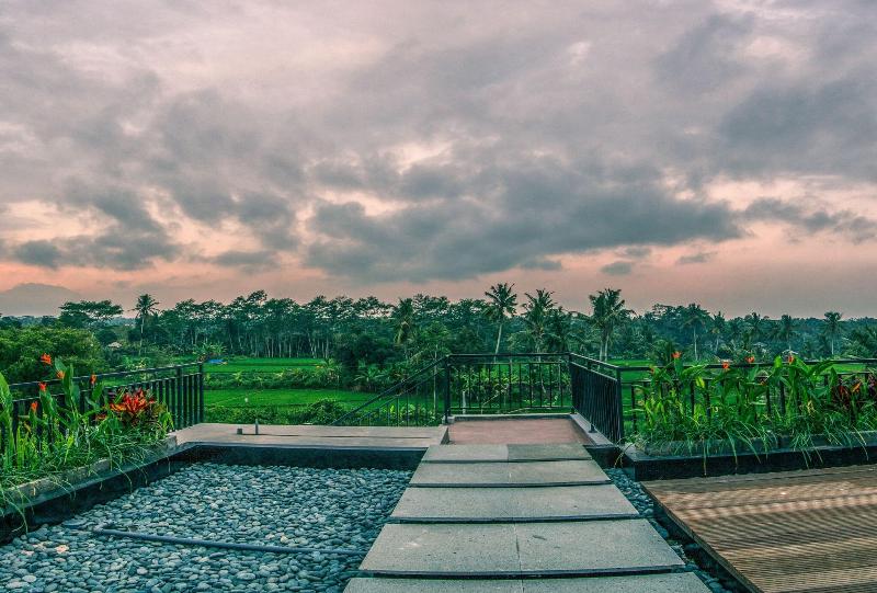 Puri Padma Hotel And Spa - Genel