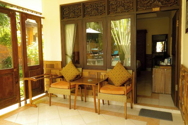 Mina Pelasa Hotel Resto - Teras