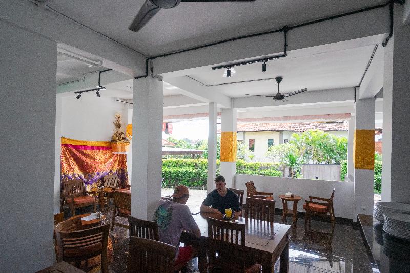 Margarita Surf Hostel Canggu - Restoran