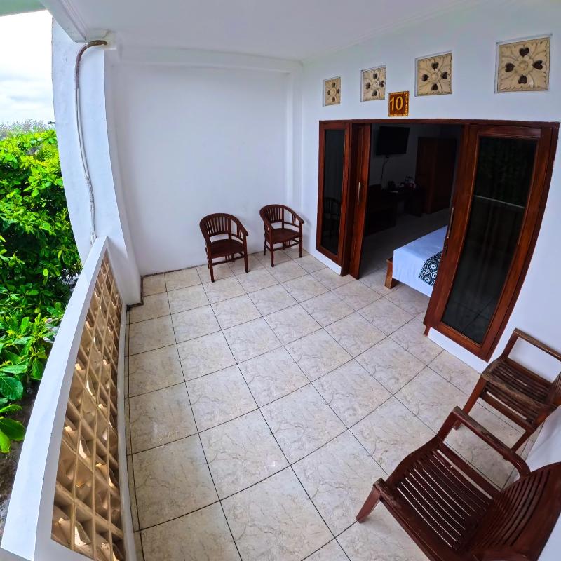 Ketapang Guesthouse Echo Beach Canggu by ZUZU - Genel