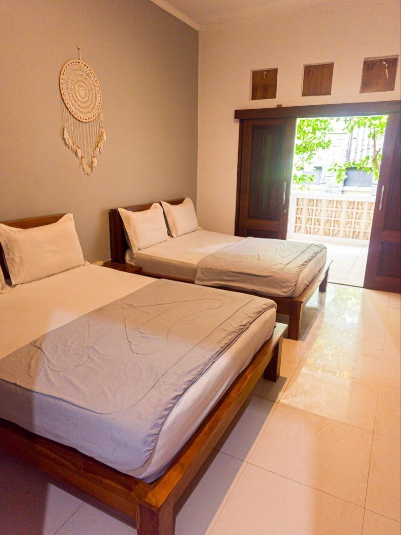 Ketapang Guesthouse Echo Beach Canggu by ZUZU - Oda