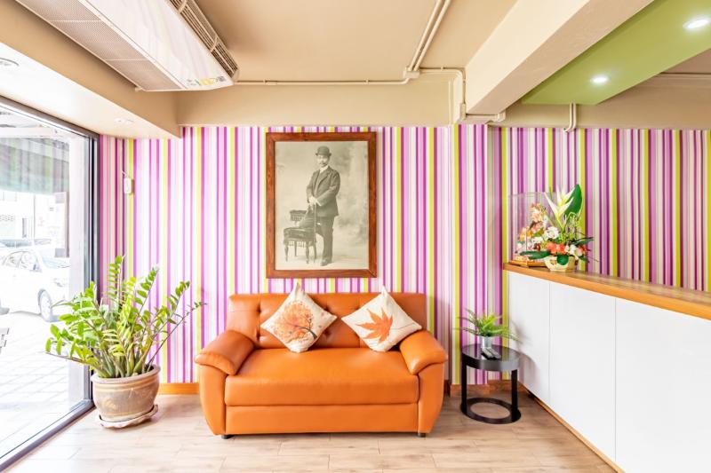 Sleep Dee Hostel by ZUZU - Lobi
