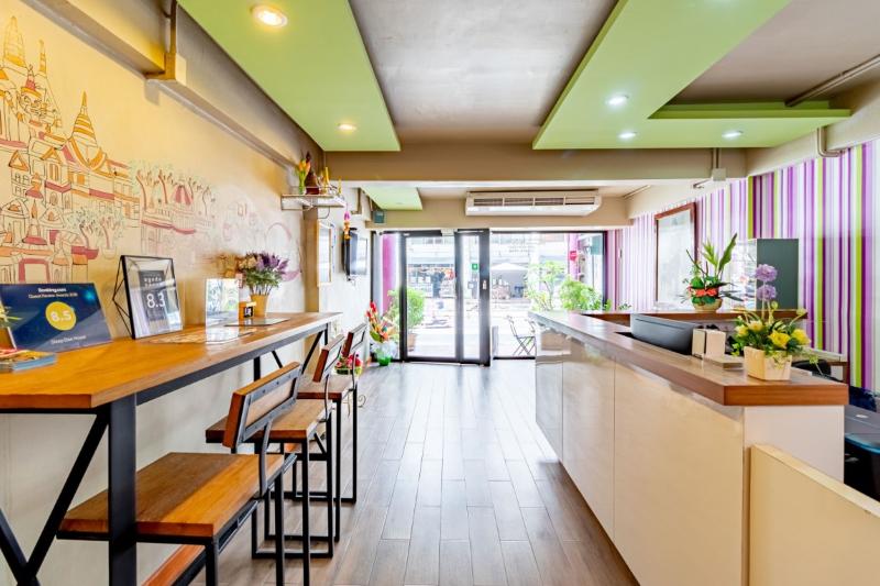 Sleep Dee Hostel by ZUZU - Lobi